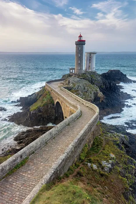 Framed Print : France, Brittany, Finistere, Pointe de Petite Minou lighthouse Framed Print : France, Brittany, Finistere, Pointe de Petite Minou lighthouse