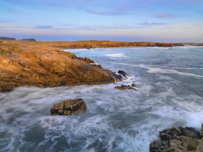 Framed Print : France, Brittany, Morbihan, Cote Sauvage, Quiberon Peninsula, Pointe du Percho, Port