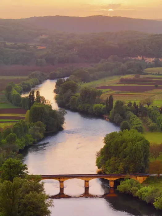 Framed Print : France, Dordogne, Aquitaine, Domme, Overview of river Dordogne and bridge Framed Print : France, Dordogne, Aquitaine, Domme, Overview of river Dordogne and bridge
