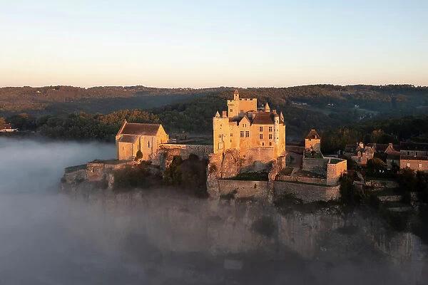 France, Dordogne, Perigord Noir, Dordogne valley, Beynac et Cazenac, labelled Les Plus Beaux Villages de France (The Most Beautiful Villages of France)