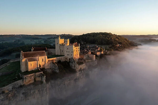 France, Dordogne, Perigord Noir, Dordogne valley, Beynac et Cazenac, labelled Les Plus Beaux Villages de France (The Most Beautiful Villages of France)
