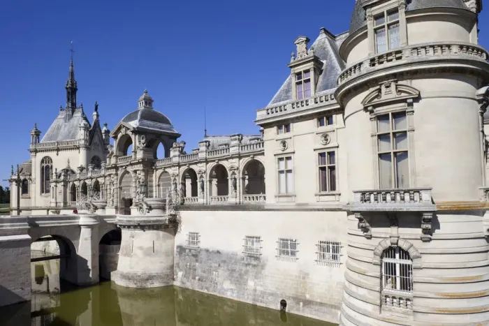 Framed Print : France, Ile-de-France, Chantilly, Chateau de Chantilly Framed Print : France, Ile-de-France, Chantilly, Chateau de Chantilly