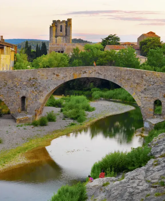 Framed Print : France, Languedoc, Lagrasse, woman and girl siiting by river (MR) Framed Print : France, Languedoc, Lagrasse, woman and girl siiting by river (MR)