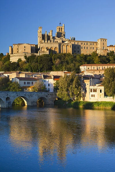 France, Languedoc-Roussillon, Herault Department, Beziers, Cathedrale St-Nazaire cathedral