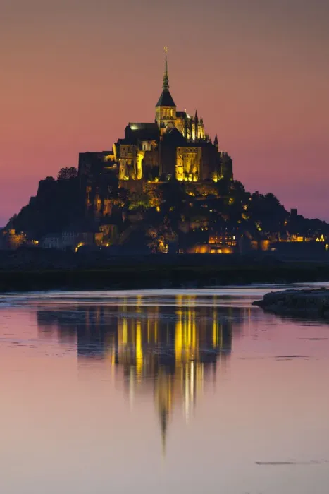Framed Print : France, Normandy Region, Manche Department, Mont St-Michel Framed Print : France, Normandy Region, Manche Department, Mont St-Michel