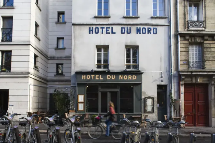 Framed Print : France, Paris, Canal St-Martin, Hotel du Nord Framed Print : France, Paris, Canal St-Martin, Hotel du Nord
