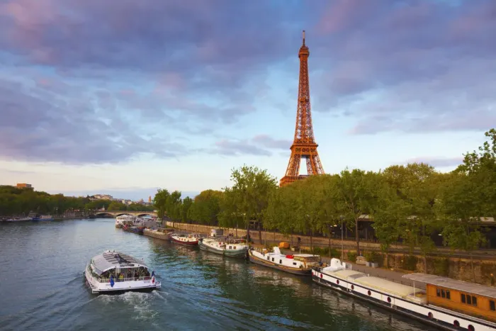 Framed Print : France, Paris, Eiffel Tower and tourist boat on River Seine Framed Print : France, Paris, Eiffel Tower and tourist boat on River Seine
