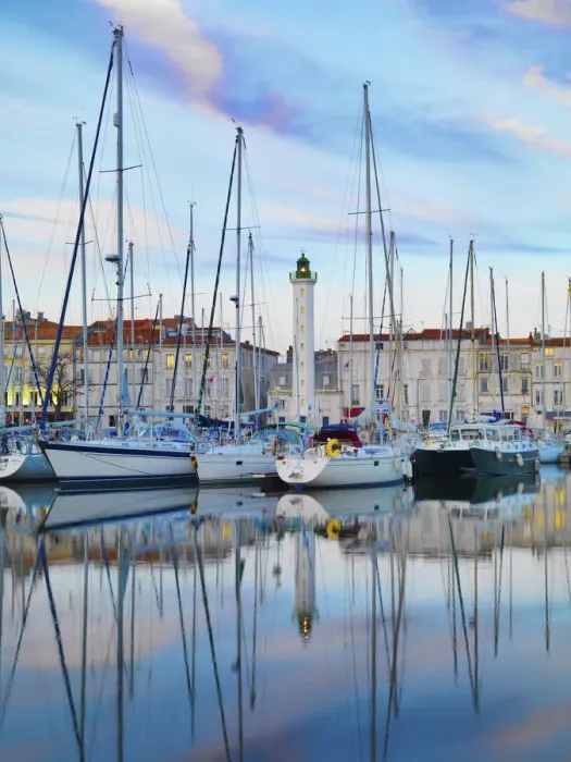 Framed Print : France, poitou-Charentes, La Rochelle, town reflected in harbour at dusk Framed Print : France, poitou-Charentes, La Rochelle, town reflected in harbour at dusk