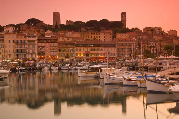 France, Provence-Alpes-Cote d Azur, Cannes, Old Town Le Suquet, Vieux Port (Old