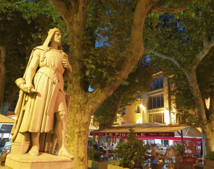 Framed Print : France, Provence, Orange, Place de la Republic, Rimbaud 11 statue at dusk Framed Print : France, Provence, Orange, Place de la Republic, Rimbaud 11 statue at dusk