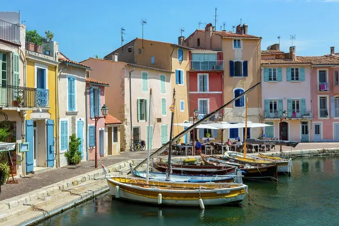 Framed Print : France, Provence, region Bouches-du-Rhone, Martigues town Framed Print : France, Provence, region Bouches-du-Rhone, Martigues town