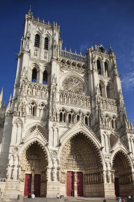 Framed Print : France, Somme, Amiens, Amiens Cathedral Framed Print : France, Somme, Amiens, Amiens Cathedral