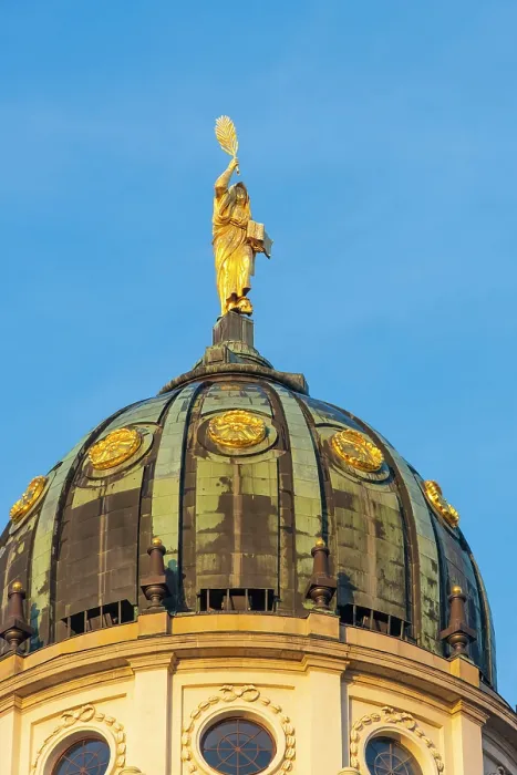 Framed Print : Franzosischer Dom, Gendarmenmarkt, Berlin, Germany