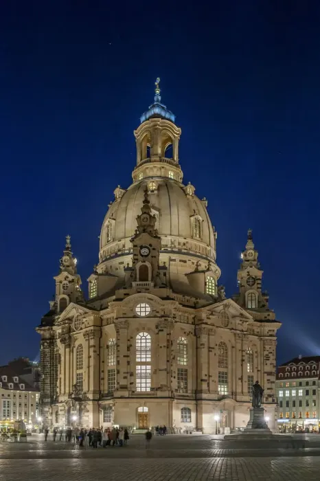 Framed Print : Frauenkirche at dusk, Dresden, Saxony, Germany Framed Print : Frauenkirche at dusk, Dresden, Saxony, Germany