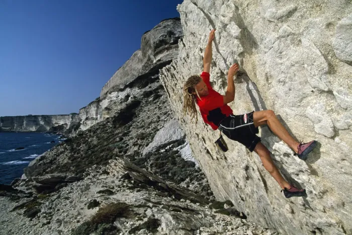 Framed Print : Freeclimbing, Bonifacio, Corsica, France (MR) Framed Print : Freeclimbing, Bonifacio, Corsica, France (MR)