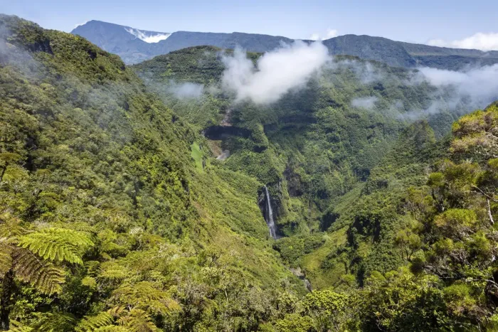 Framed Print : French Overseas Territory, La Reunion, Trou-de-Fer waterfall Framed Print : French Overseas Territory, La Reunion, Trou-de-Fer waterfall