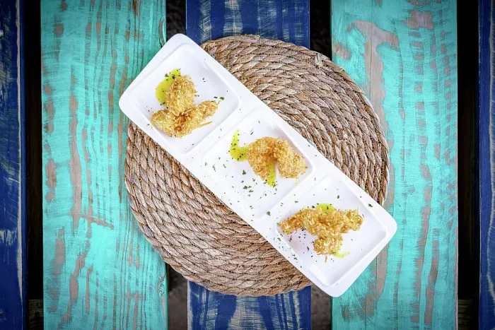 Framed Print : Fried coconut shrimp in a tray from above, Antigua, Antigua & Barbuda, Caribbean, West Indies Framed Print : Fried coconut shrimp in a tray from above, Antigua, Antigua & Barbuda, Caribbean, West Indies