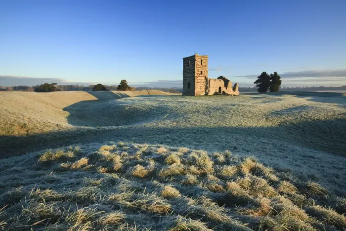 Framed Print : A frosty morning at Knowlton Church near Cranborne, Dorset, England