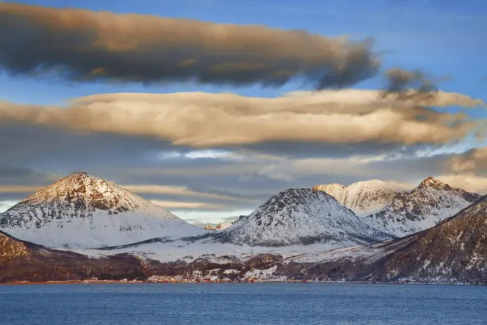 Framed Print : Frosty mountains on Kvaloya - Norway, Troms, Kvaloya, Sandneshamn Framed Print : Frosty mountains on Kvaloya - Norway, Troms, Kvaloya, Sandneshamn