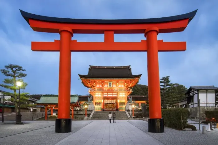 Framed Print : Fushimi Inari Taisha in Kyoto, Kyoto prefecture, Japan Framed Print : Fushimi Inari Taisha in Kyoto, Kyoto prefecture, Japan