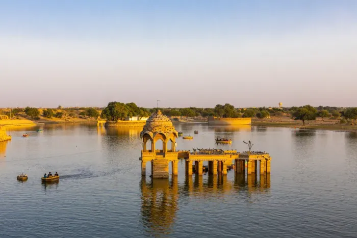 Framed Print : Gadisar Lake in late afternoon light, Jaisalmer, Rajasthan, India, Asia