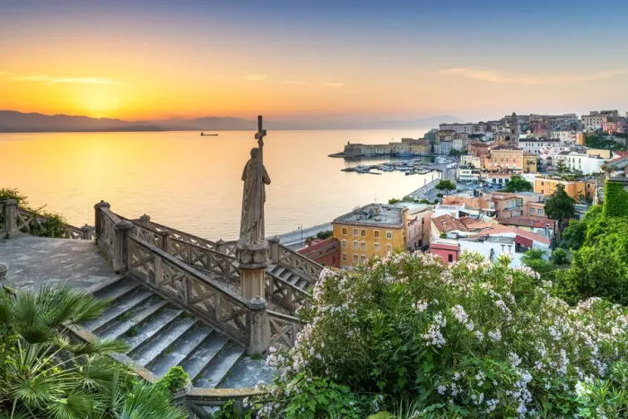 Framed Print : Gaeta medieval city at Sunrise. Europe, Italy, Lazio, Latina province, Gaeta Framed Print : Gaeta medieval city at Sunrise. Europe, Italy, Lazio, Latina province, Gaeta