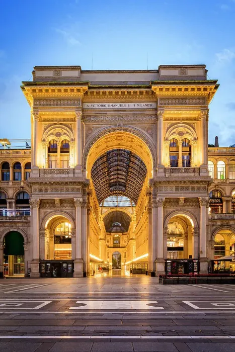 Framed Print : Galleria Vittorio Emanuele II, Milan, Lombardy, Italy Framed Print : Galleria Vittorio Emanuele II, Milan, Lombardy, Italy