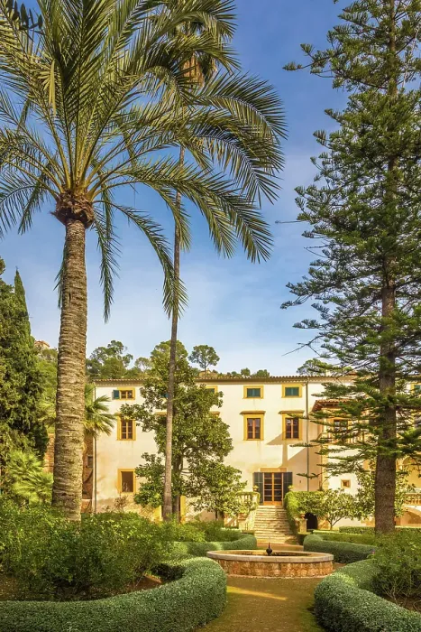 Framed Print : Garden and manor house of the Raixa estate, Bunyola, Mallorca, Balearic Islands, Spain Framed Print : Garden and manor house of the Raixa estate, Bunyola, Mallorca, Balearic Islands, Spain