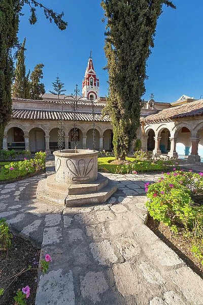 Garden with well at Monasterio y Museo de la Recoleta, UNESCO, Arequipa, Arequipa Province, Arequipa Region, Peru