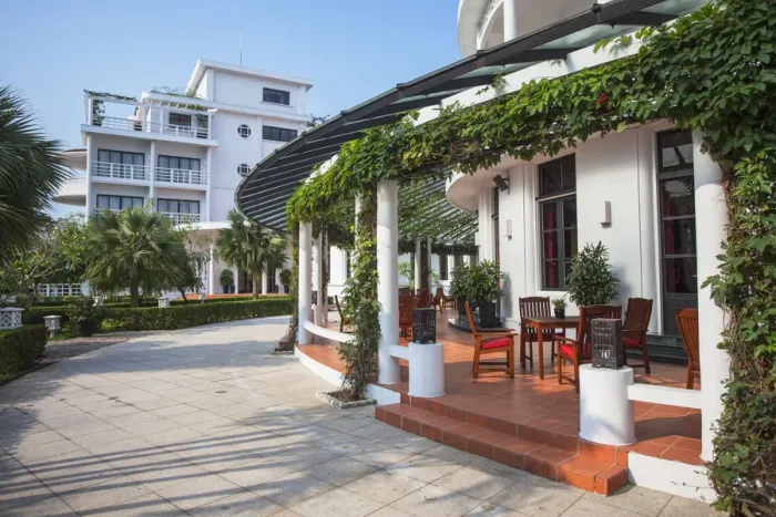 Framed Print : Garden terrace of La Residence Hotel, Hue, Thua Thien-Hue, Vietnam Framed Print : Garden terrace of La Residence Hotel, Hue, Thua Thien-Hue, Vietnam