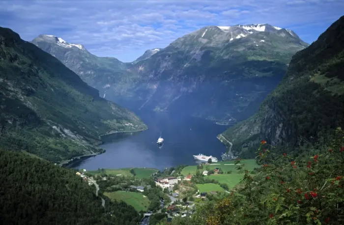 Framed Print : Geiranger Fjord Framed Print : Geiranger Fjord