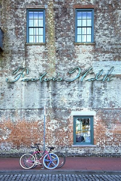 Georgia, Savannah, Factors Walk, Restored Cotton Warehouse, River Street, Shops