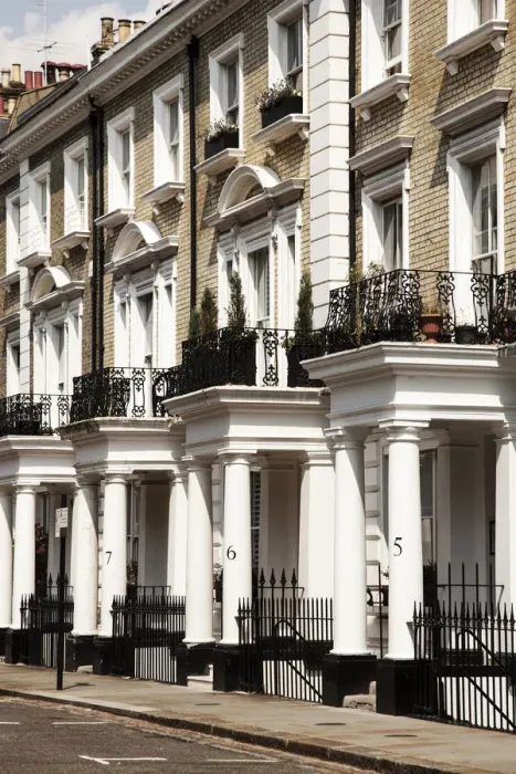 Framed Print : Georgian townhouses off the Fulham Road, London, England, UK