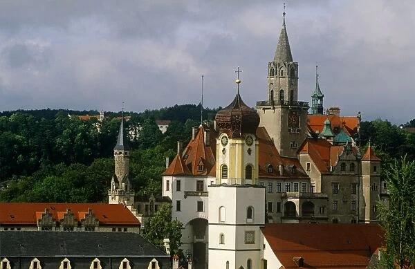 Germany, Baden-Wurttemberg, Swabia, Sigmaringen. First built in 1077, this imposing castle which rises above the towns rooftops has been rebuilt and added to many times down the centuries. From 1535 it became a focal residence of