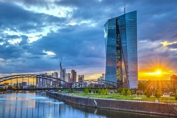 Germany, Hessen, Frankfurt Am Main, Ostend, River Main, New European Central Bank Building