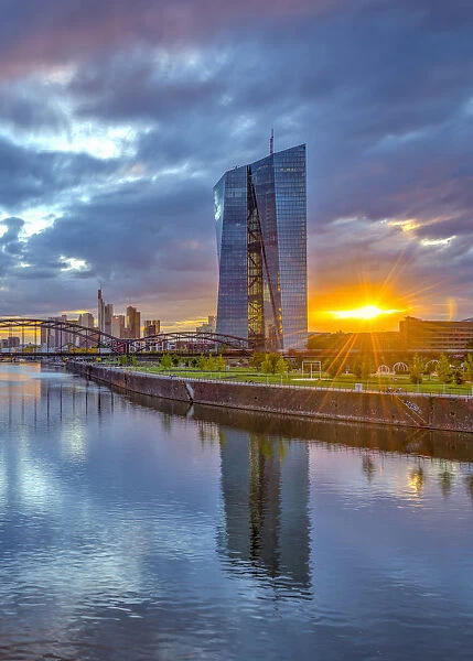 Germany, Hessen, Frankfurt Am Main, Ostend, River Main, New European Central Bank