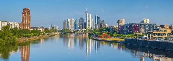 Germany, Hessen, Frankfurt Am Main, River Main, City Skyline
