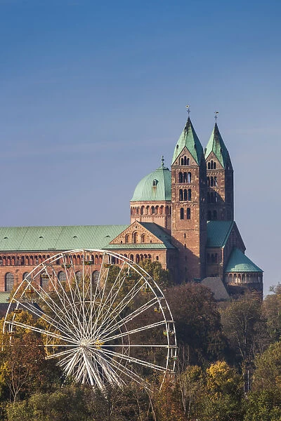 Germany, Rheinland-Pfalz, Speyer, Dom cathedral, elevated view