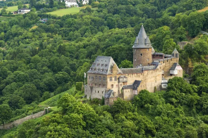 Framed Print : Germany, Rhineland Palatinate, Bacharach, Burg Stahleck (Stahleck Castle) Framed Print : Germany, Rhineland Palatinate, Bacharach, Burg Stahleck (Stahleck Castle)