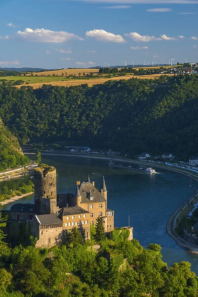 Germany, Rhineland Palatinate, River Rhine, Sankt Goarshausen, Burg Katz and River Rhine