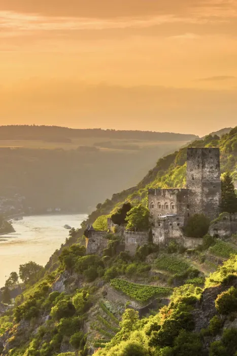 Framed Print : Germany, Rhineland Palatinate, River Rhine, Kaub, Burg Gutenfels or Kaub Castle Framed Print : Germany, Rhineland Palatinate, River Rhine, Kaub, Burg Gutenfels or Kaub Castle