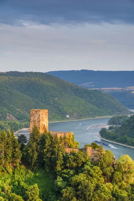 Framed Print : Germany, Rhineland Palatinate, River Rhine, Kaub, Burg Gutenfels or Kaub Castle Framed Print : Germany, Rhineland Palatinate, River Rhine, Kaub, Burg Gutenfels or Kaub Castle