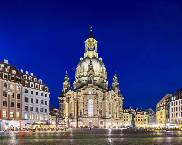 Germany, Saxony, Dresden, Altstadt (Old Town). Dresdner Frauenkirche (Church of Our Lady)