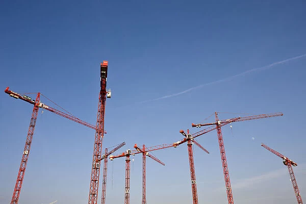 Germany, State of Hamburg, Hamburg, Hafen City counstruction cranes