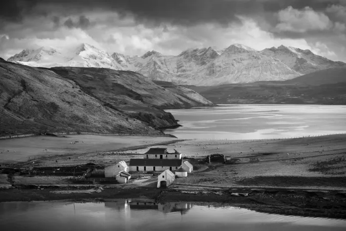 Framed Print : Gesto Bay and the Black Cuillins, Isle of Skye, Scotland, UK Framed Print : Gesto Bay and the Black Cuillins, Isle of Skye, Scotland, UK