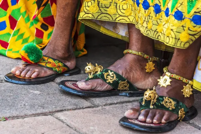 Framed Print : Ghana, Kumasi, Akwasidae festival. Colorful dresses and gold jewellery esposed Framed Print : Ghana, Kumasi, Akwasidae festival. Colorful dresses and gold jewellery esposed