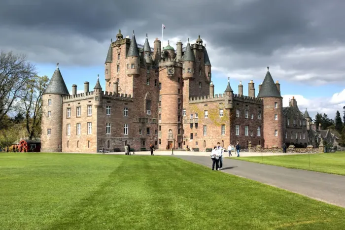 Framed Print : Glamis Castle, Angus, Scotland, UK Framed Print : Glamis Castle, Angus, Scotland, UK