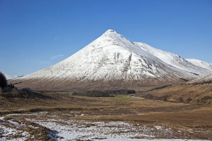 Framed Print : Glen Coe, Scotland. A view of Beinn Dorain over the moor Framed Print : Glen Coe, Scotland. A view of Beinn Dorain over the moor