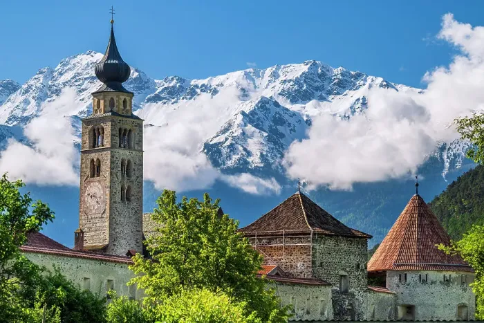Framed Print : Glurns-Glorenza, Vinschgau-Val Venosta, Alto Adige-South Tyrol, Italy Framed Print : Glurns-Glorenza, Vinschgau-Val Venosta, Alto Adige-South Tyrol, Italy