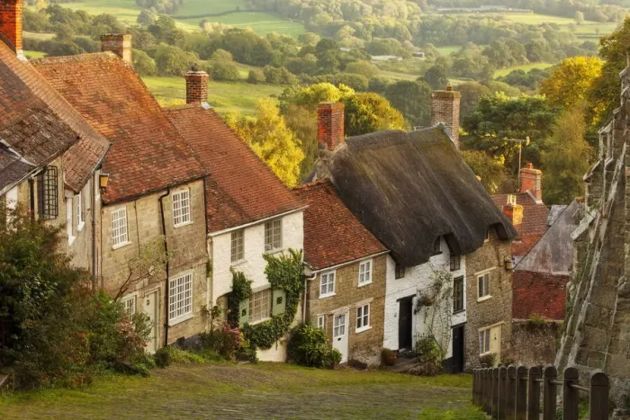 Framed Print : Gold Hill, Shaftesbury, Dorset, England